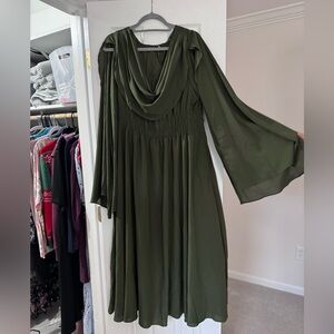 Scarlet Darkness Olive Green Long Sleeve Medieval Costume Dress